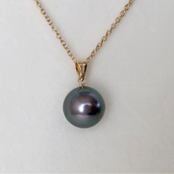 Elegant Black Pearl Jewelry Set - Picture 3 of 4